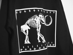 Mammoth | Oversized Black Sweatshirt